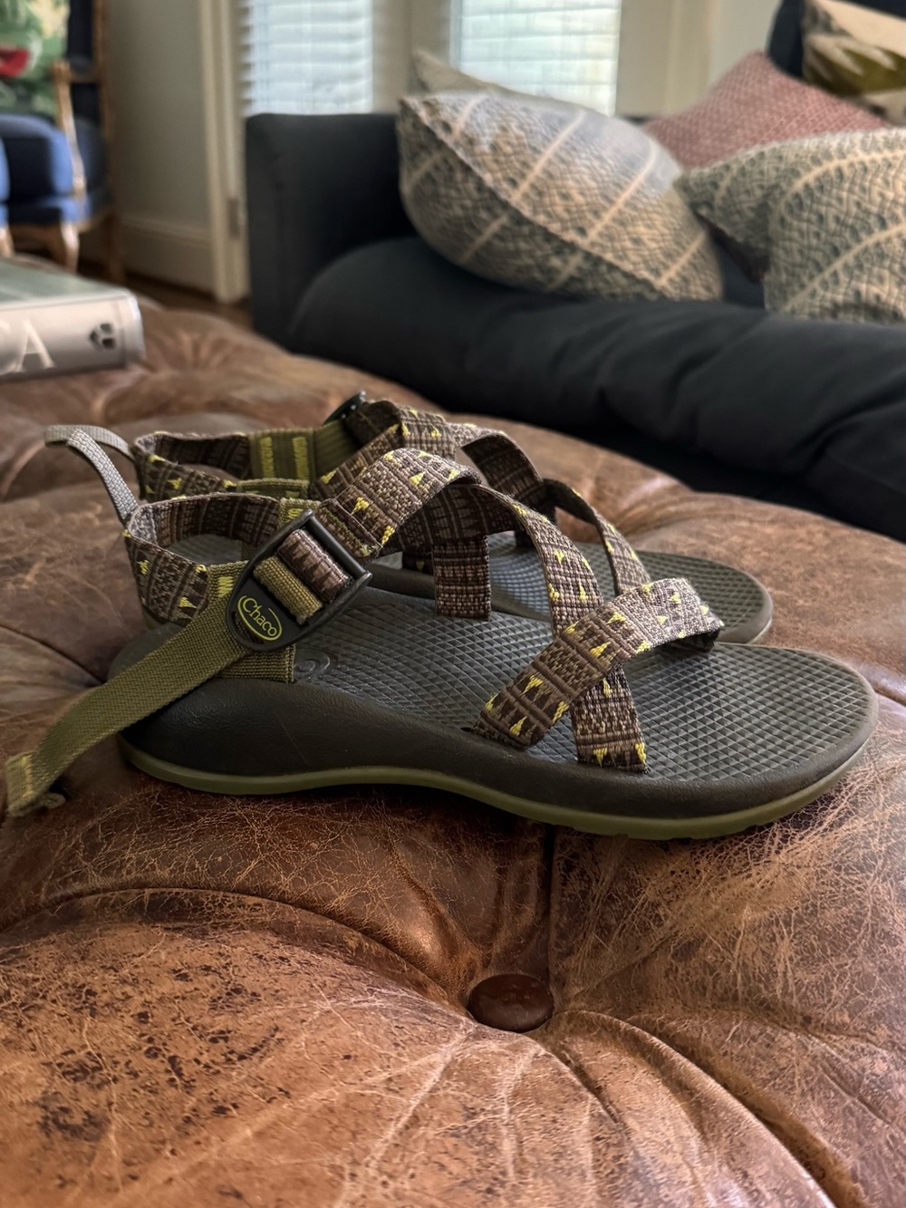Kids Chacos Size 3